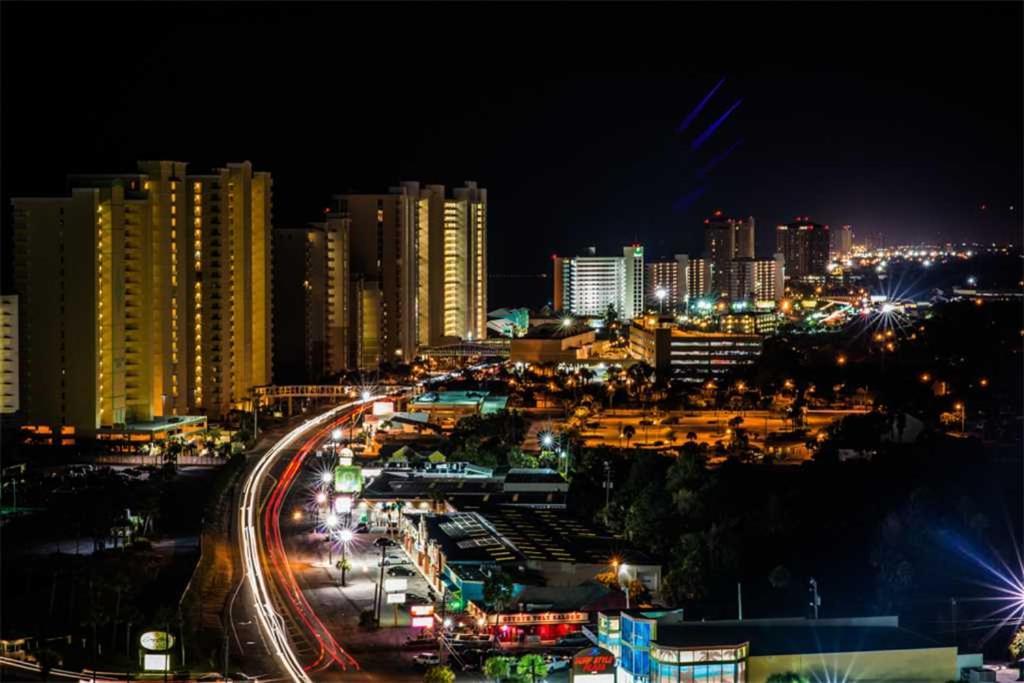 Laketown Wharf Панама-Сити Экстерьер фото